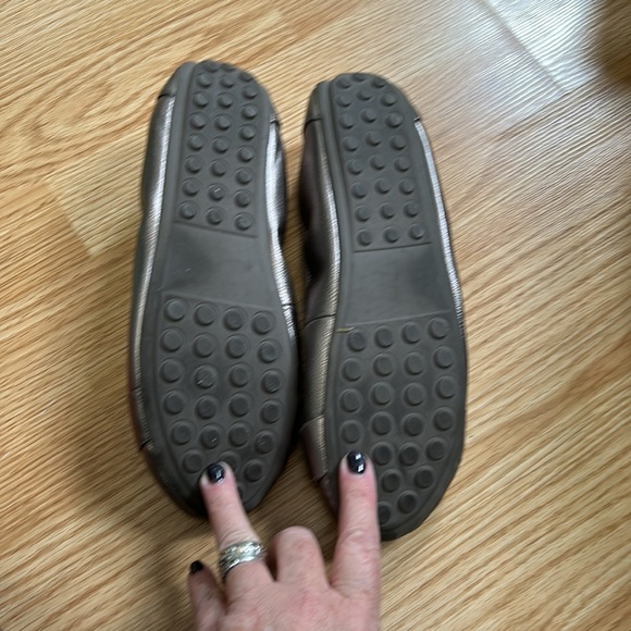 Shoes - Picture 2 of 2